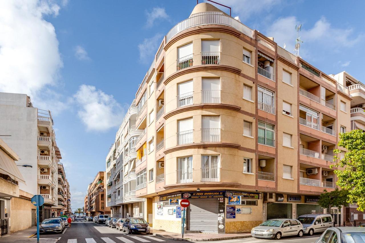 Apartamiento Fragata Διαμέρισμα Τορεβιέχα Εξωτερικό φωτογραφία